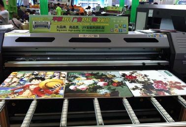 China Haupt-Digital UVflachbettdrucker Ricoh Gen4 für steifes Brett-Drucken fournisseur