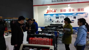 China Handelsvinylschneidemaschine, 1200mm Vinylplotter-Schneider fournisseur