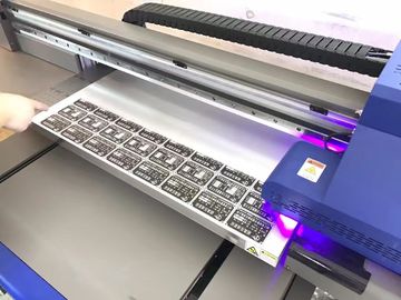 China 90x60cm kleiner UVflachbettdrucker mit hoher Auflösung fournisseur